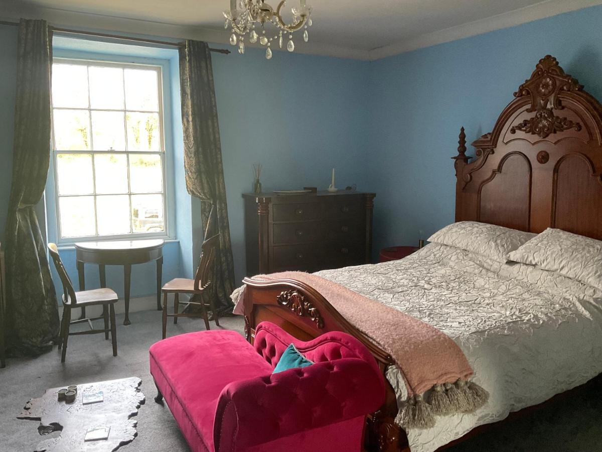 Ynyswen Bed & Breakfast Nantgaredig Exteriör bild